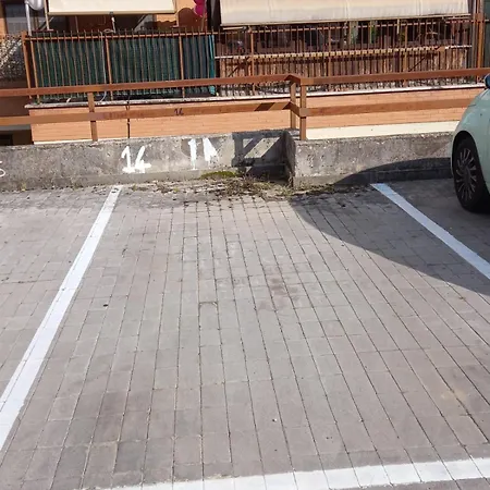 Apartment Premium With Parking